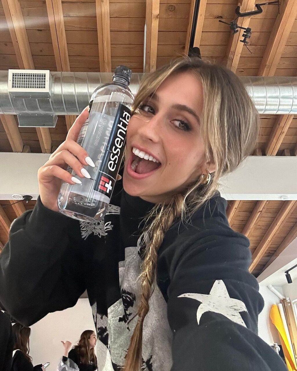 Tate McRae Biography: Age, Career, Boyfriend, Parent, Songs, Net Worth