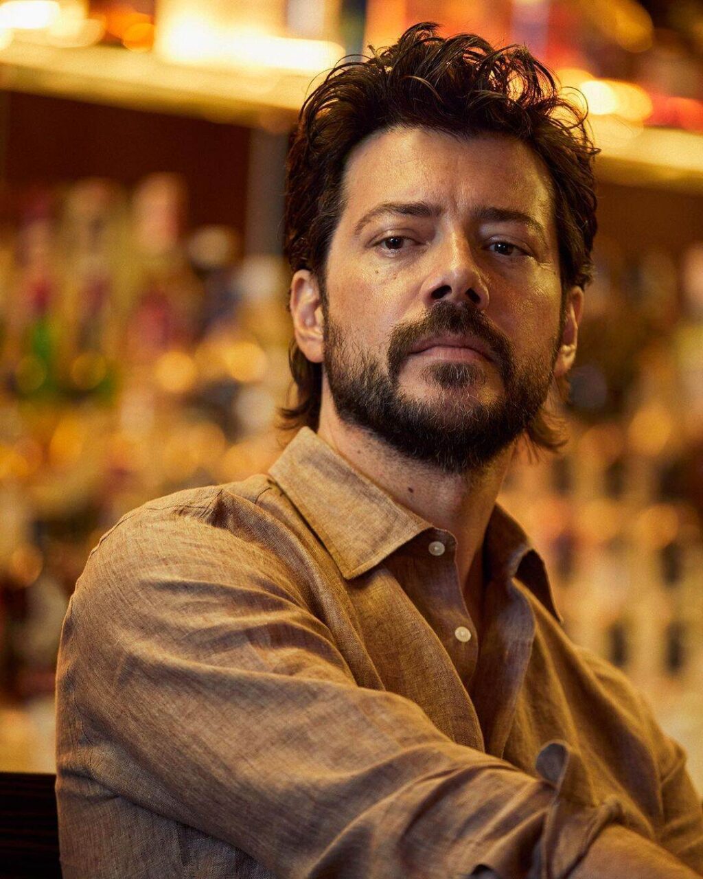 Alvaro Morte Biography: Age, Movies, Career, Wife, Children, Net Worth ...