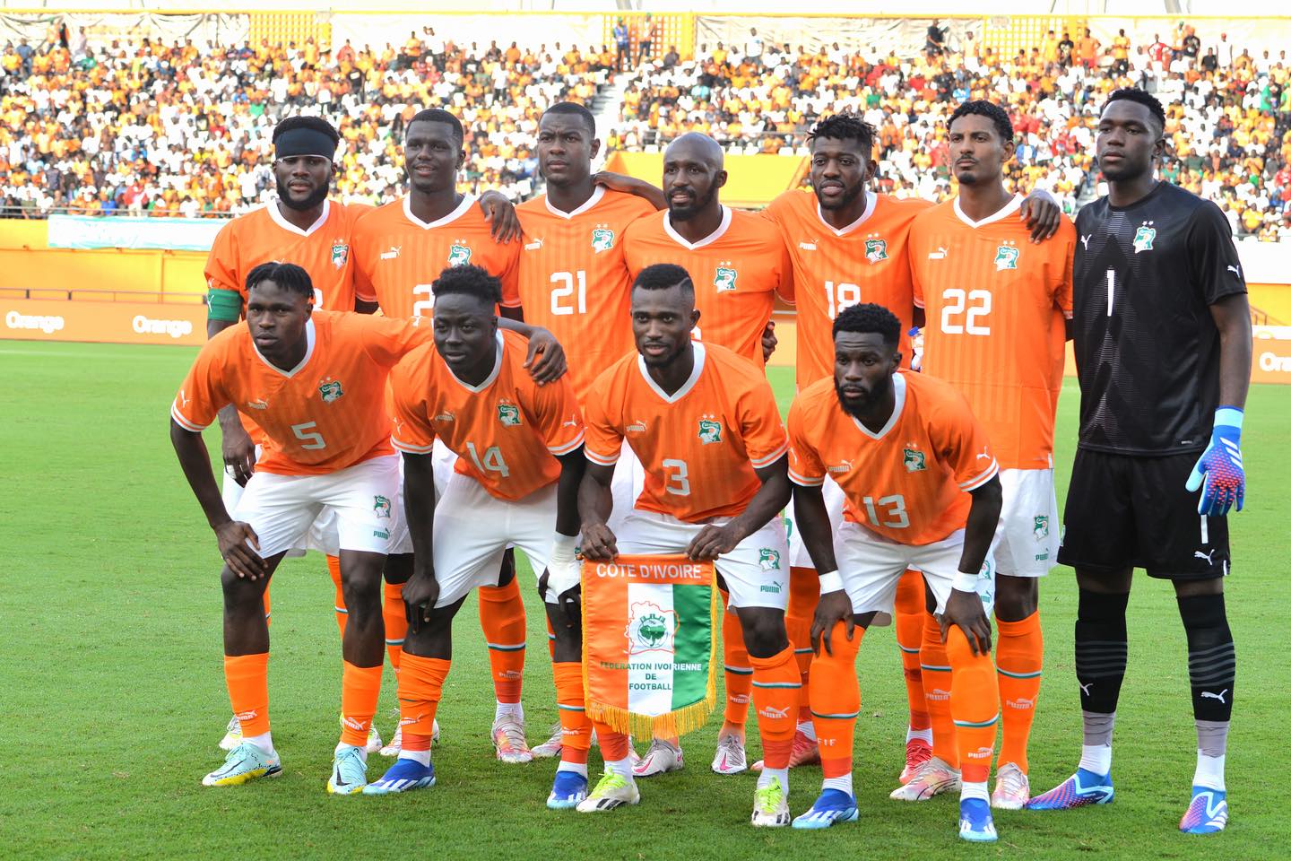 Sebastian Haller Biography: Age, Career, Net Worth, Wife, Daughter ...